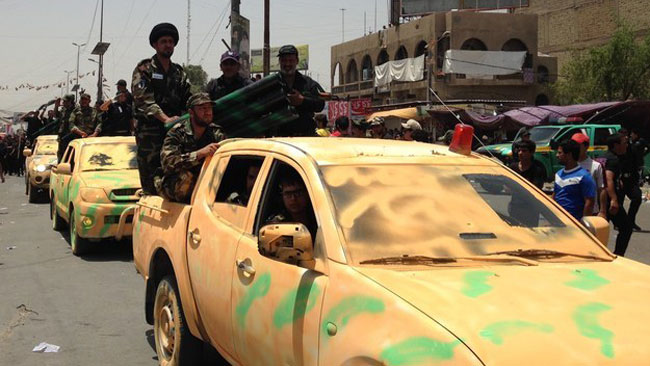 Bilarna hade hemmafixad kamouflering. Foto: Buzzfeed