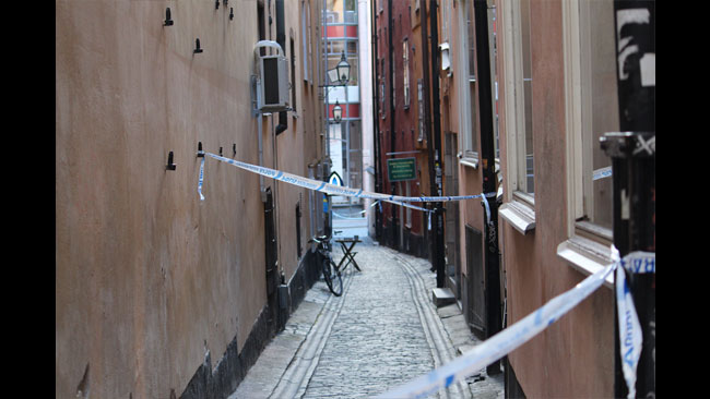 Såhär såg det ut på de smala gatorna i Gamla stan. Foto: Amy Unsworth / Nyheter Idag