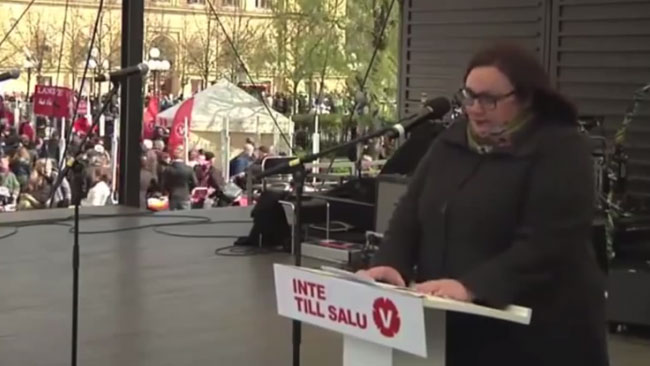 Lundquist talar på första maj 2014 i Vänsterpartiets regi. Foto: Faksimil Youtube
