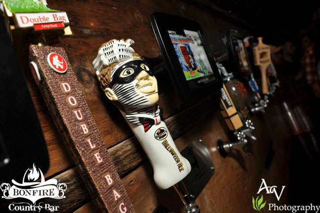 När "iPub" godkänt ditt kort är det bara att hälla upp sin egen öl. Foto: Robotpubgroup.com