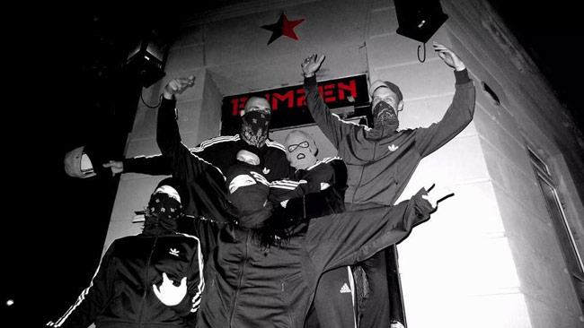 En av bilderna som "Adidasvänstern" har på sin Facebooksida. Foto: Facebook