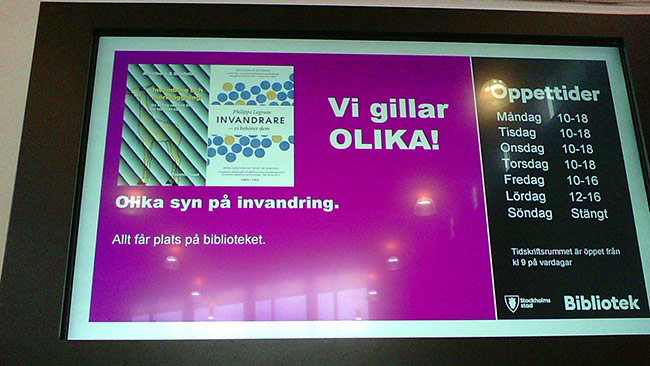 Vi gillar olika böcker i Vällingby. Foto: Einar Ehn