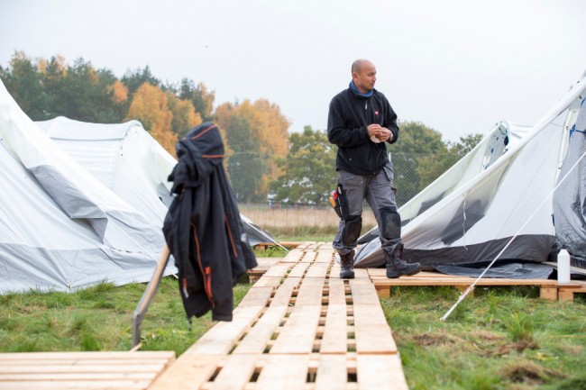 Första tältlägret på plats. Foto: MSB