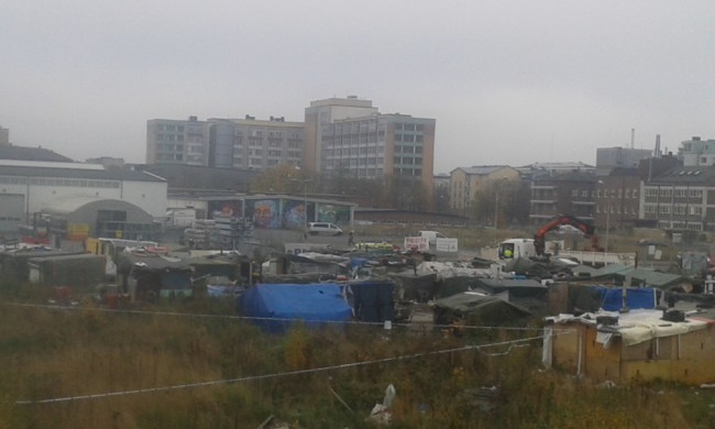 Avvecklingen av tiggarlägret idag. Foto: Andreas Jelenko