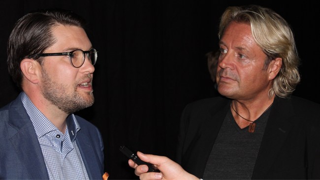 "Runar Sögaard kommer inte att skriva Jimmie Åkessons självbiografi"