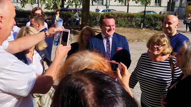 "90 procent av polacker i Sverige röstar SD"