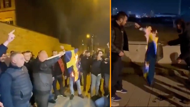 Här bränner turkiska demonstranter svenska flaggan
