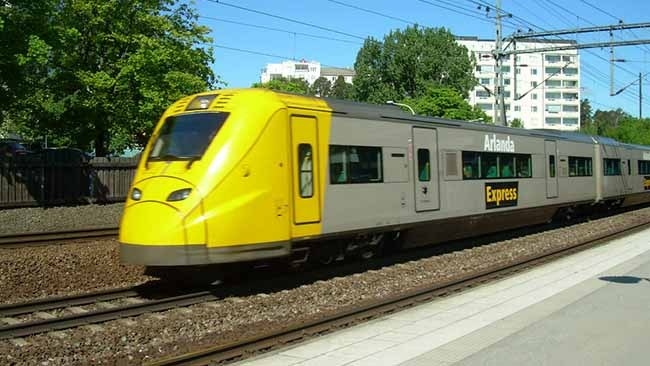 Risk för tågkaos efter urspårat Arlanda express